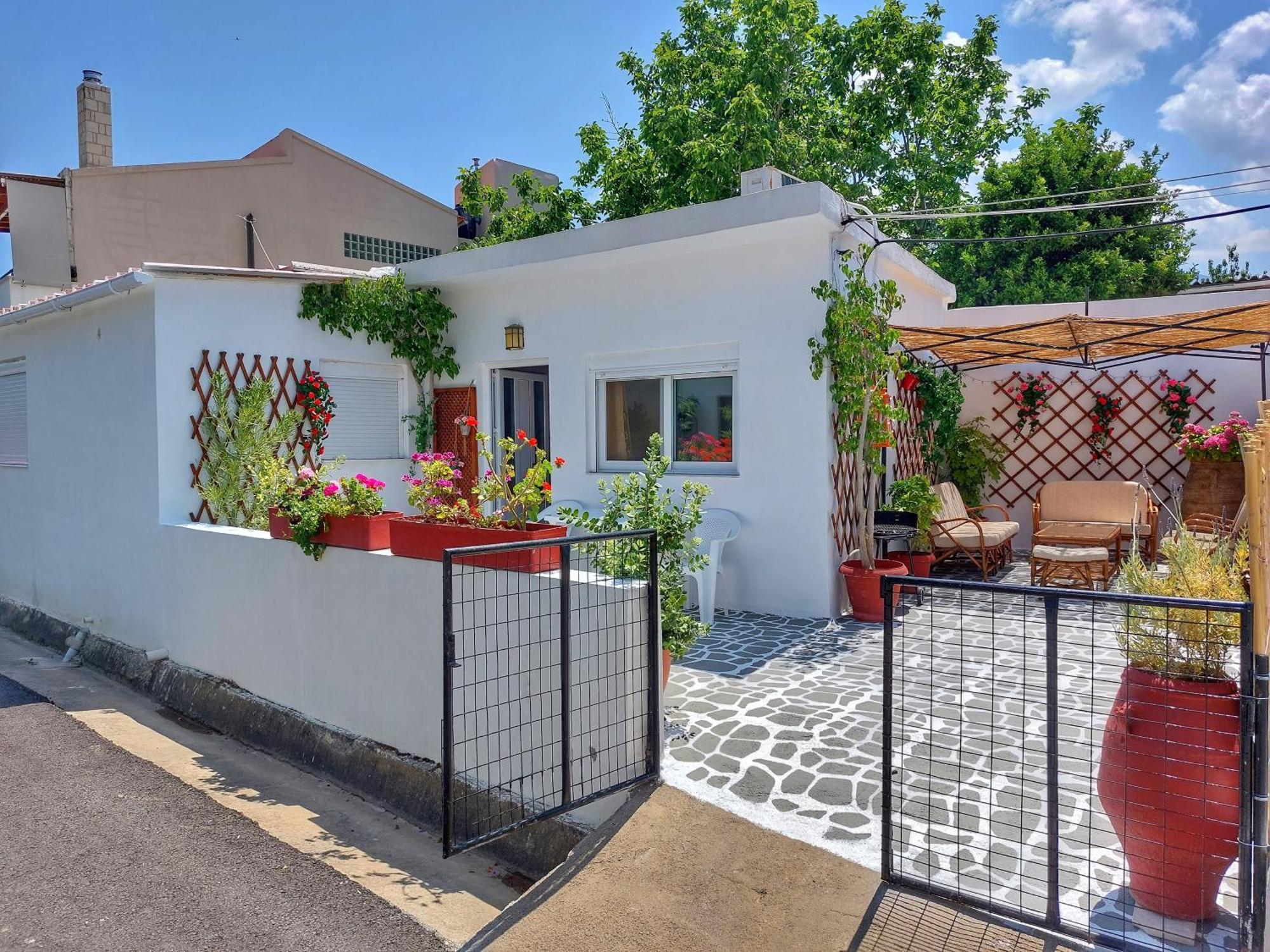 Eva'S House, Cozy Apartment In Traditional Village Pentamodi エクステリア 写真
