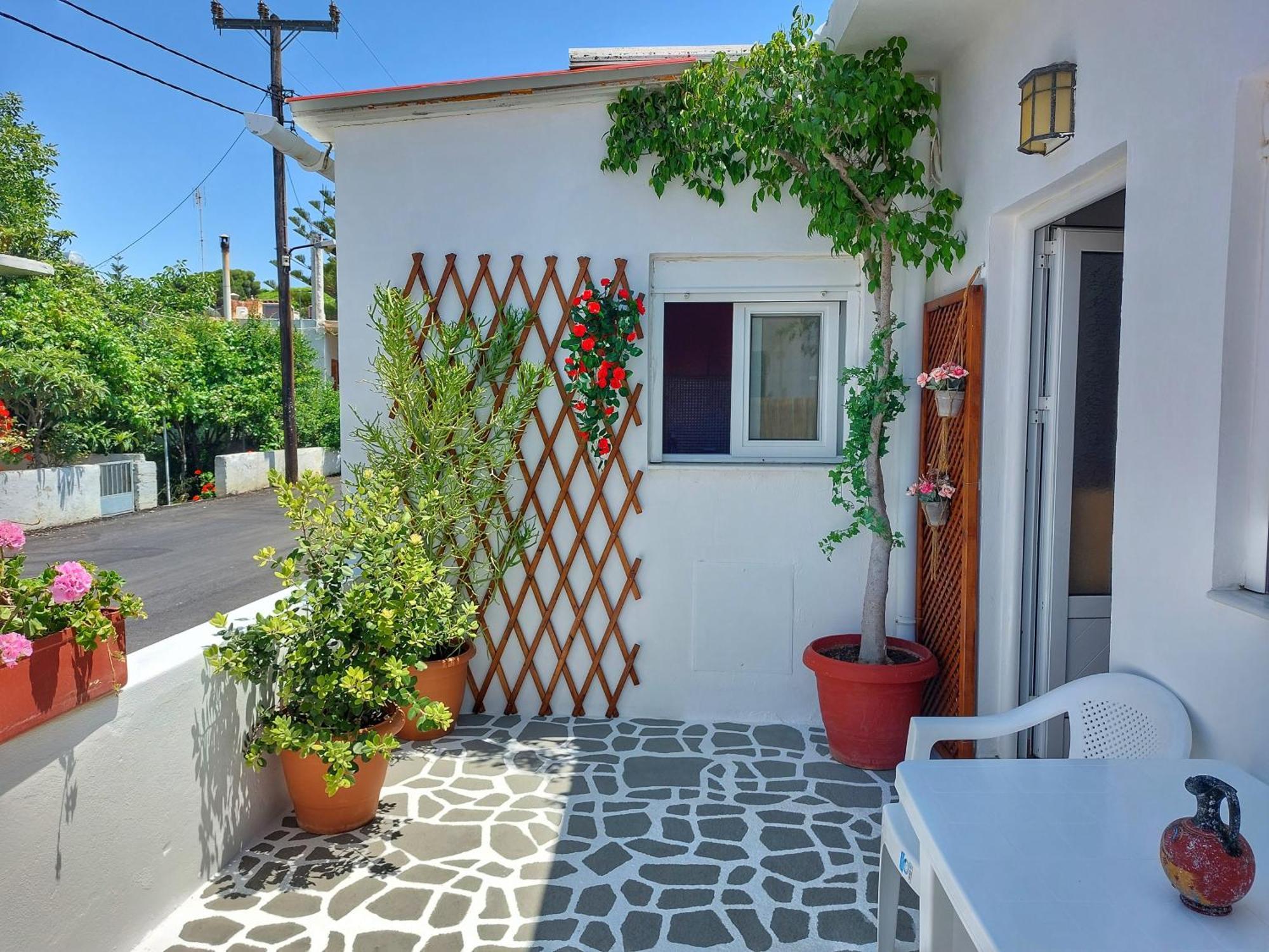 Eva'S House, Cozy Apartment In Traditional Village Pentamodi エクステリア 写真